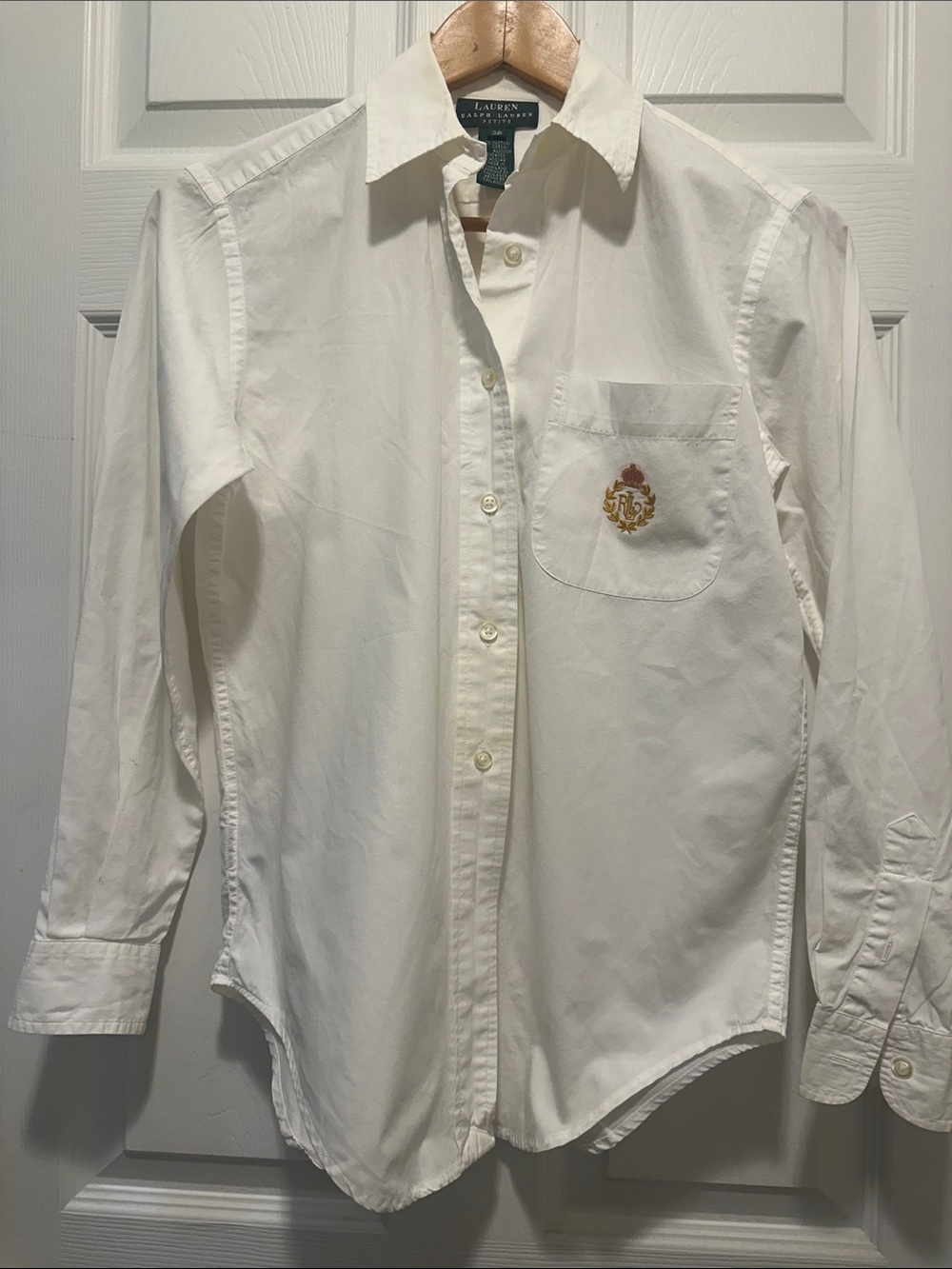 Lauren Ralph Lauren women size White Button-Down Shirt with Chest Emblem